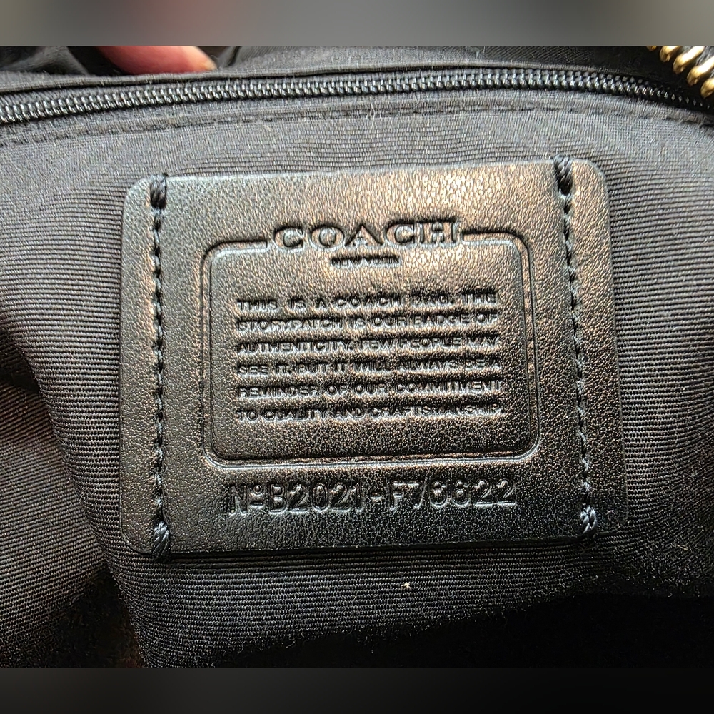 Coach Jordyn Black Leather And Signature "C" Colorblock Backpack - Like New! - Picture 10 of 13